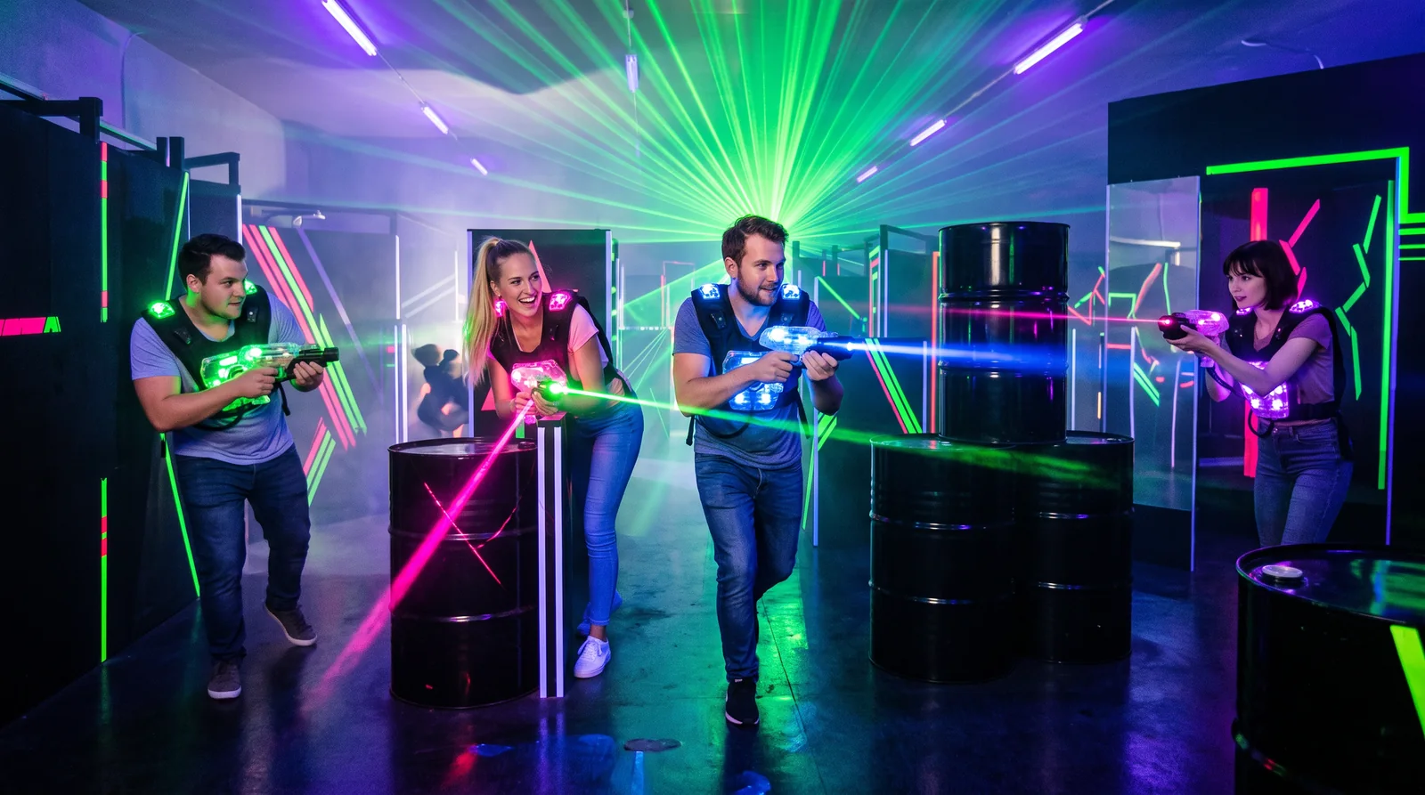 Team gegen Team in der Lasertag Arena